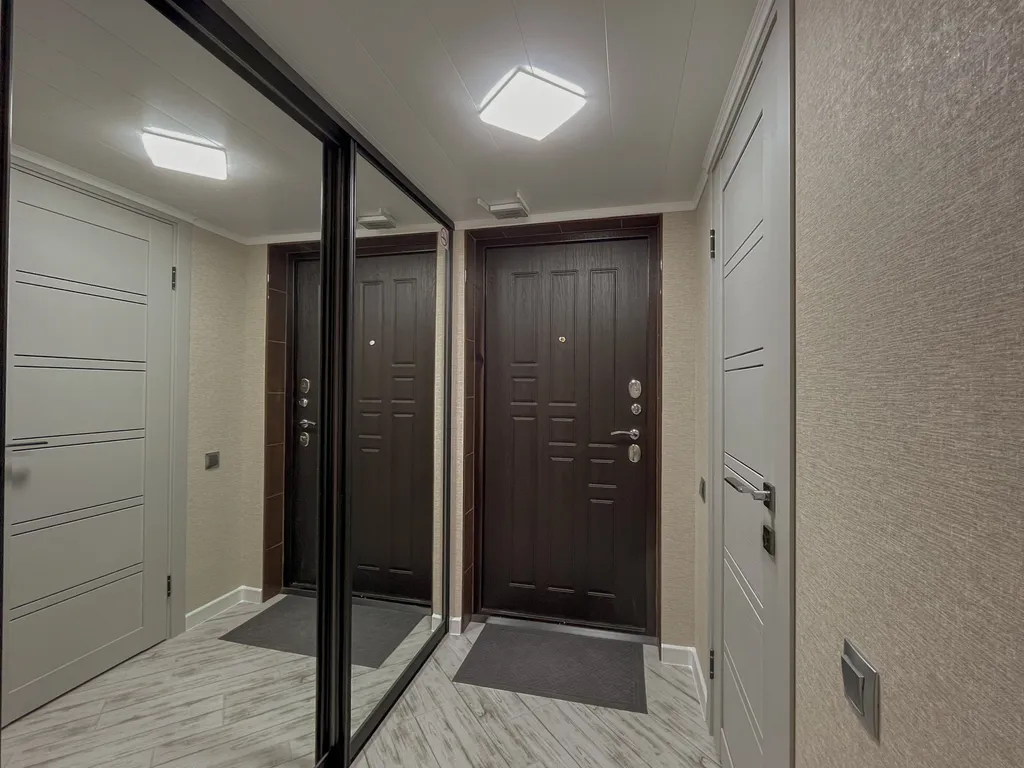 Квартира Квартира Двухуровневая студия в ЖК «Грин Сейл Парк» — Сириус