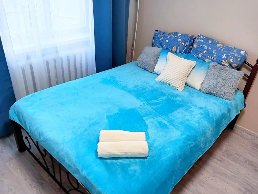 Просторная 2-комнатная квартира на ул. Портовая: ваш уютный отдых — аренда посуточно в Северодвинск