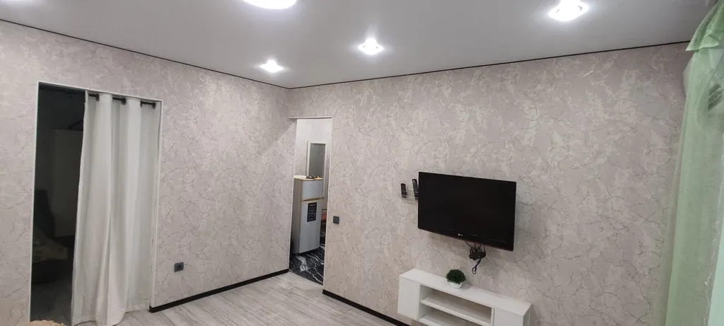 Уютная квартира в центре поселка