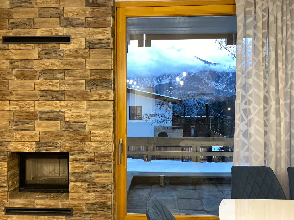 Шале с бассейном