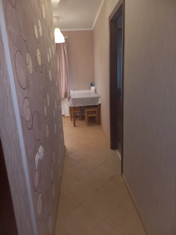 1 комнатная квартира 31м, 2 кровати, рядом с МНТК