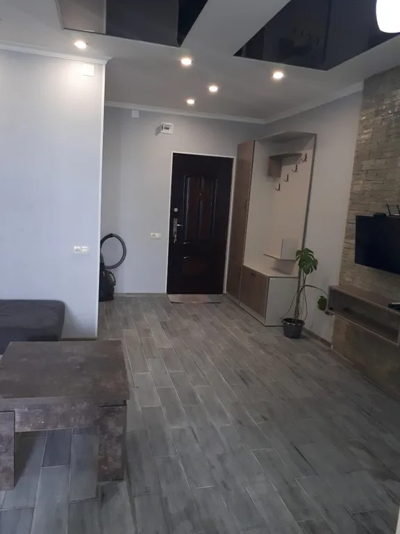 Квартира 2-комнатная Квартира — Батуми