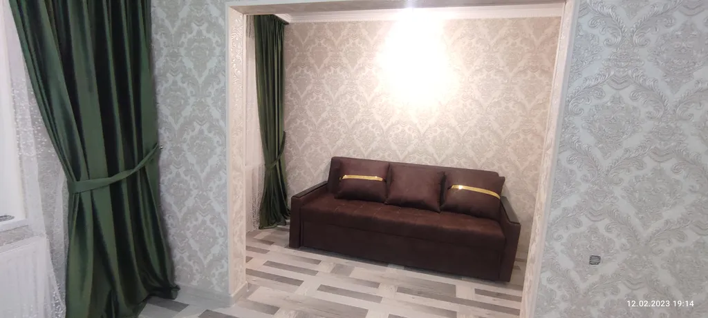 АпартНейтрино