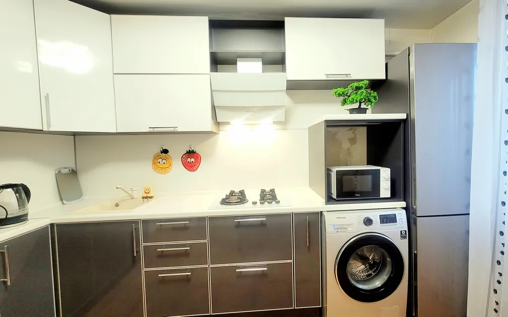 У Дворца Спорта Юбилейный