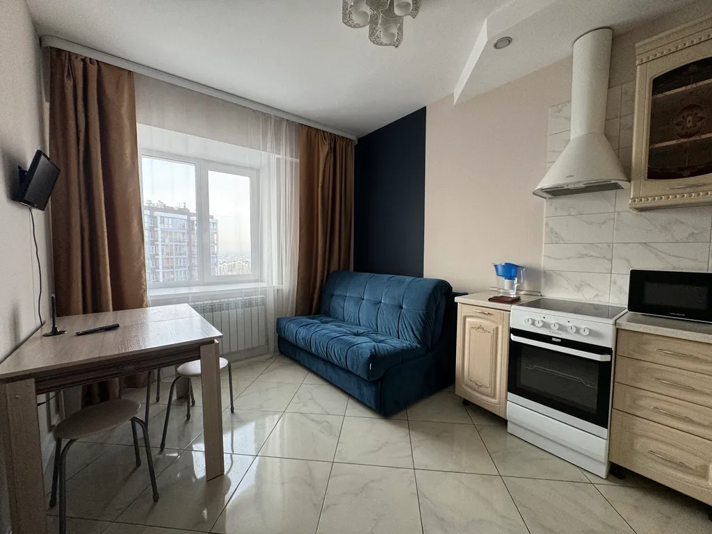 Просторная 5-ти -местная видовая евродвушка Мокко в самом центре