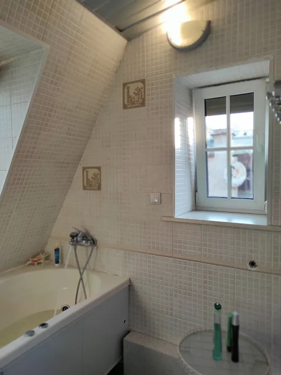 Атмосферная двухуровневая квартира с сауной