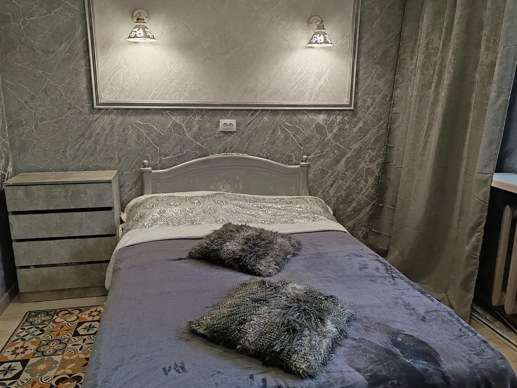 Уютная двухкомнатная квартира с отдельным входом в центре района