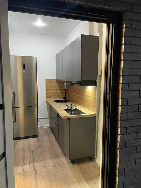 Апартаменты трёхкомнатные с кухней