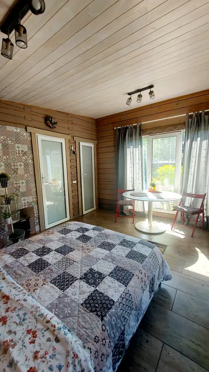 Уютный домик на двоих