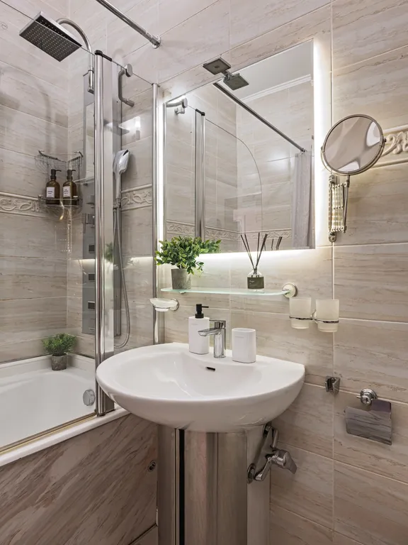 Двухкомнатная квартира на Якиманке