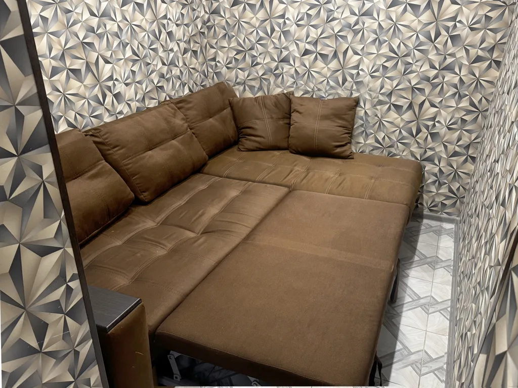 Две спальни в однокомнатной недалеко от  ТЦ "РИО"