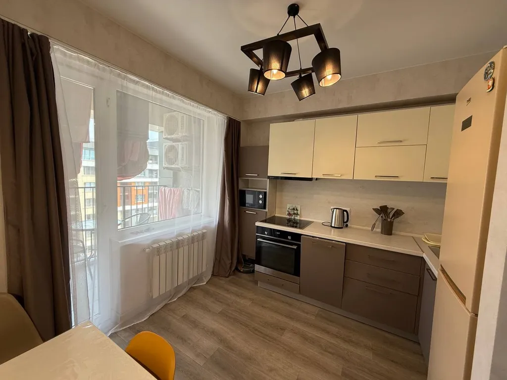 Евродвухкомнатная квартира для всей семьи с видом на море и горы