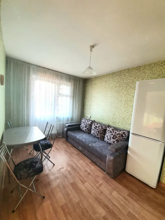 Хорошая квартира рядом с Планетой