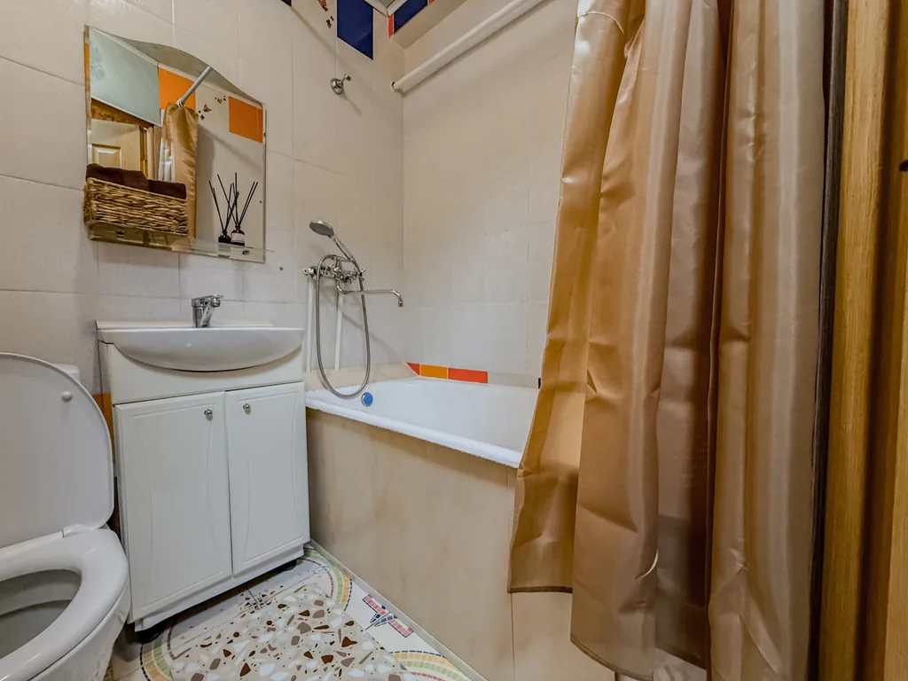 Однушка рядом с ФОК Надежда