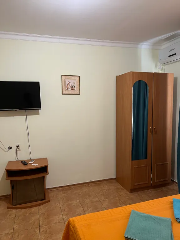 Номер с балконом во двор