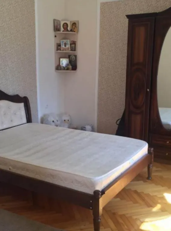 Дом под ключь у Нонны