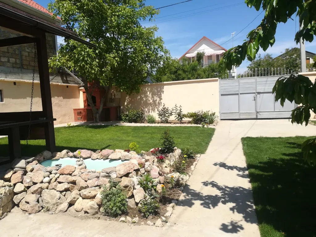 Частный дом (сдается только 2-й этаж)