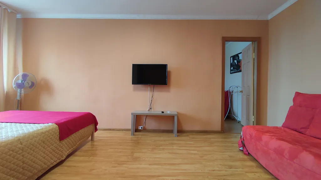 Две очень светлые комнаты КвартАпарт у Кремля