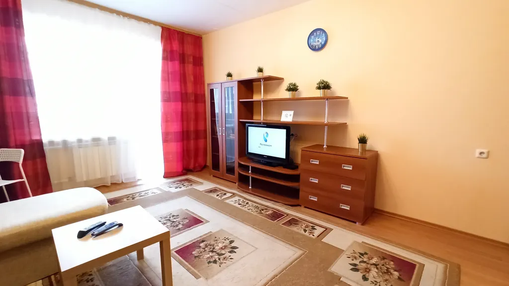 Квартира Уютная двухкомнатная квартира в 10 минутах ходьбы от станции метро Площадь Ленина — Новосибирск