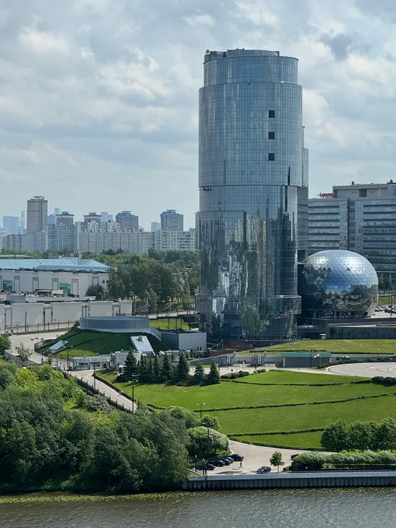 Квартира около Крокус Экспо и видом на набережную