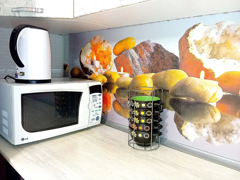 Яркая квартирка