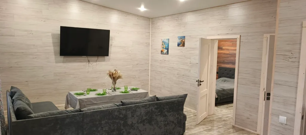 Срубовой дом на берегу Волги