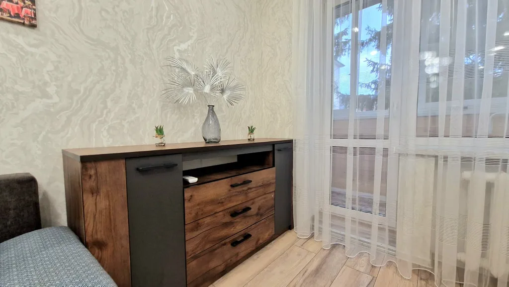 Светлая трехкомнатная квартира в центре города