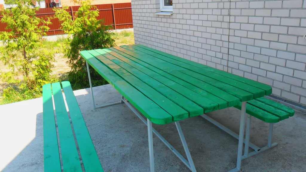 Коттедж 2 этажа в уединенном месте Бреста с парковкой во дворе