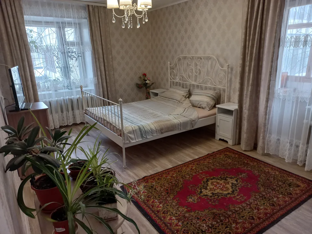 Квартира Уютная и теплая квартира — Екатеринбург
