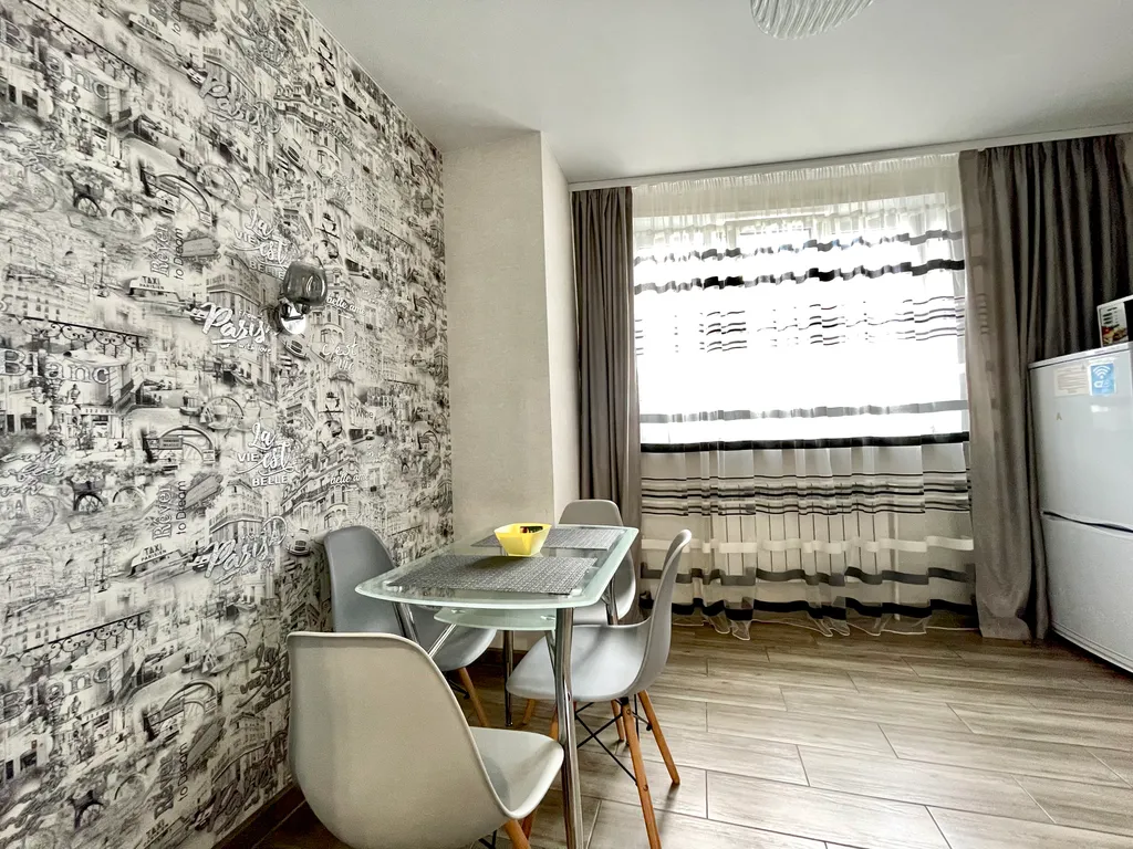 Двухкомнатная квартира с видом на центр города