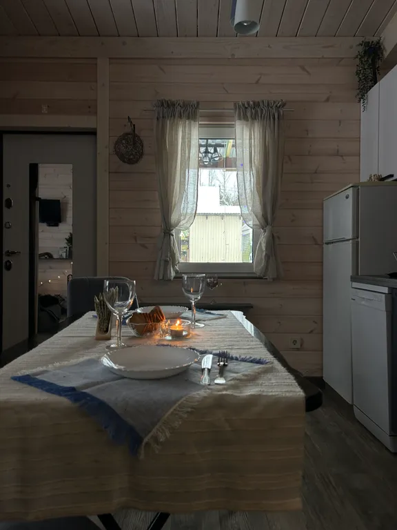 Семейный дом с камином Птичка