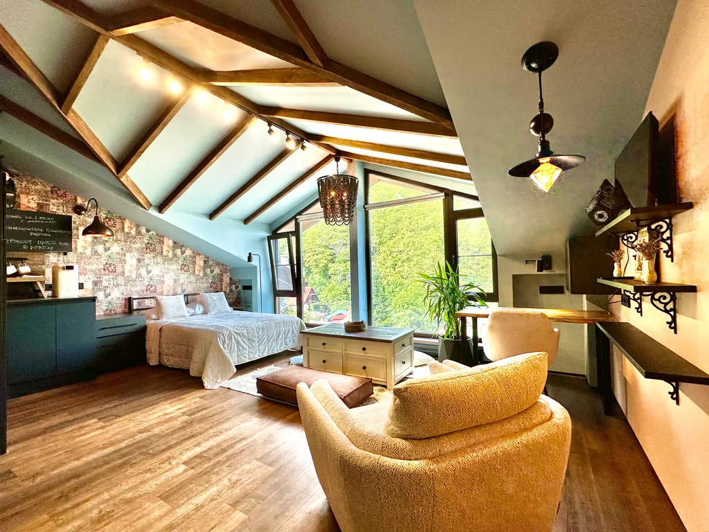 Двухуровневый апартамент с видом на горы