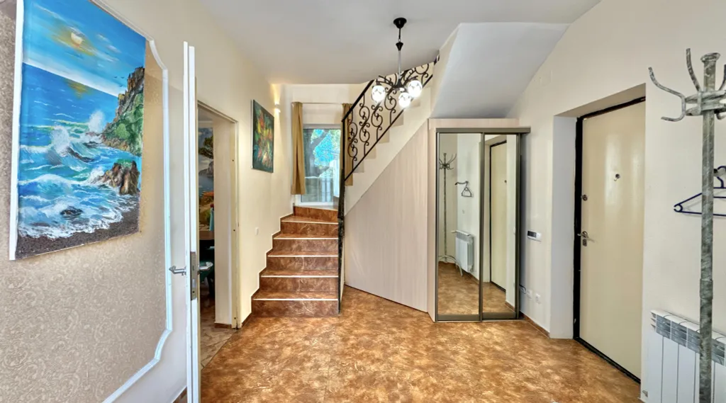 Домик с садом в Кореизе возле ялты