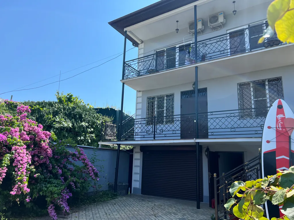 4-комнатная Квартира