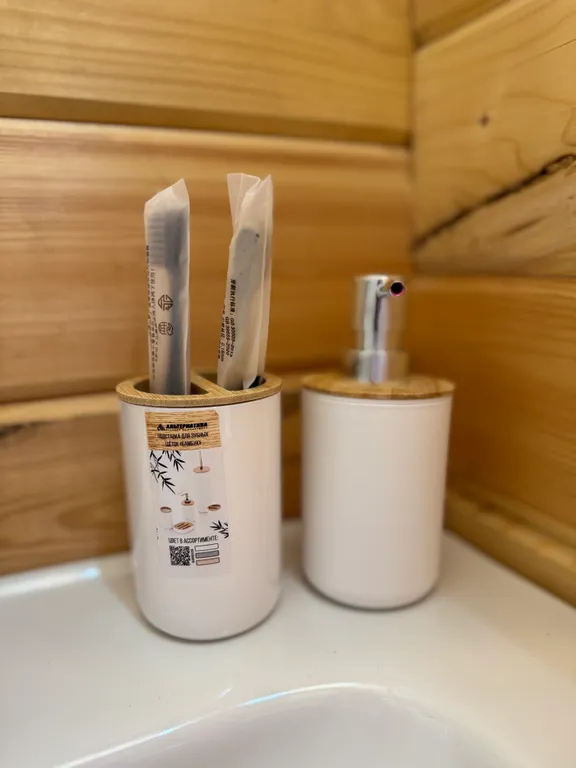 Коттедж Эко-домик Акация со всеми удобствами, на благоустроенной территории — Сухум