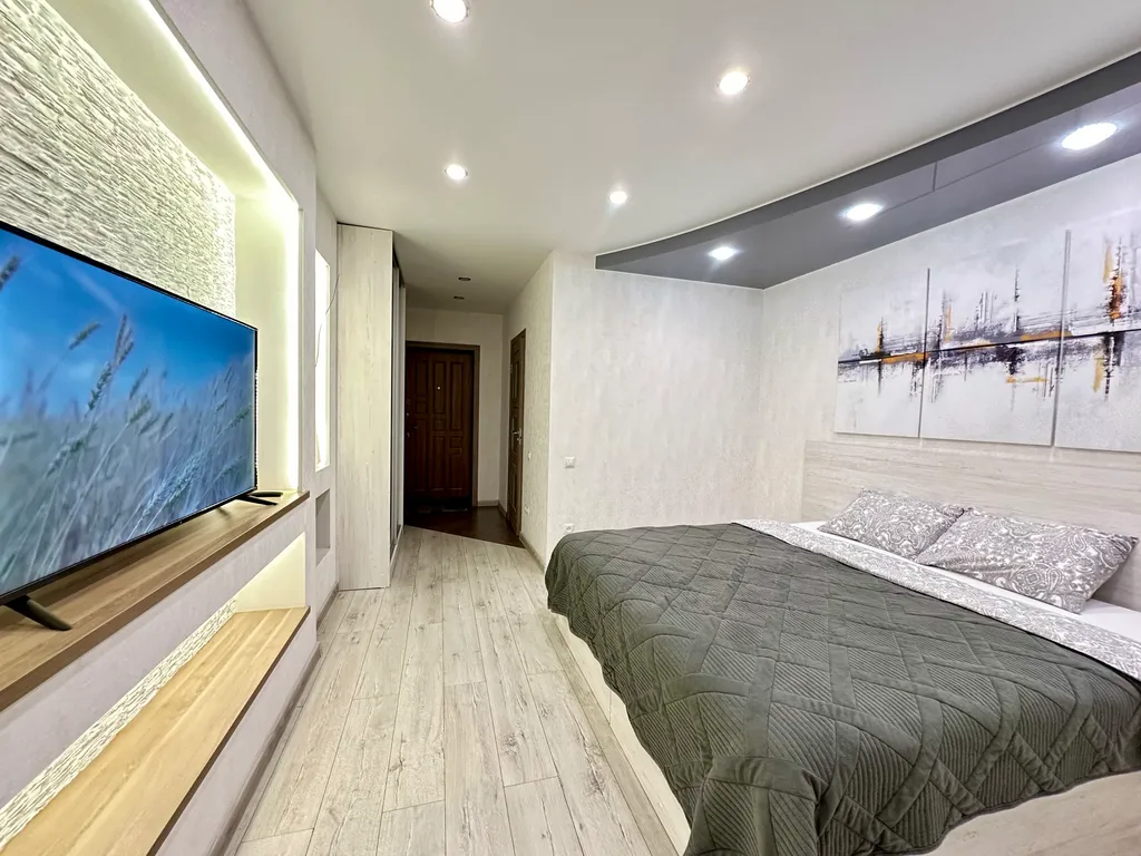 Квартира ЖК Центральный 14 этаж — аренда посуточно в Бердск