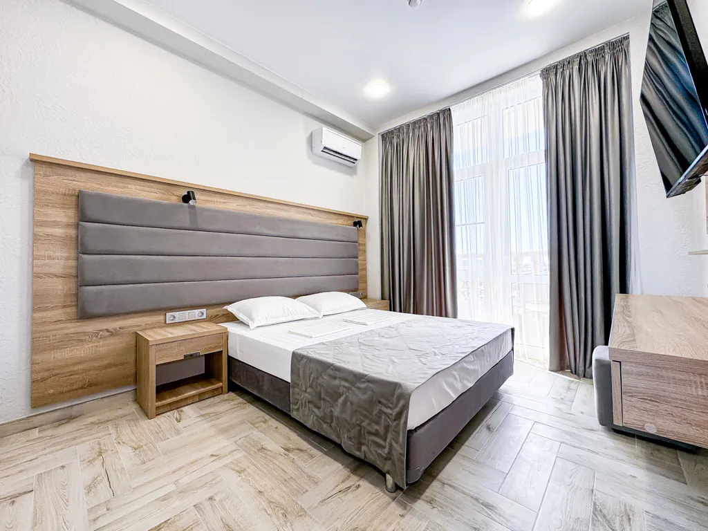 Корпус №2 - Супер Люкс с видом на море (с балконом)