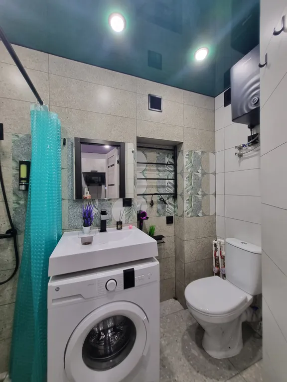 Квартира Шикарные апартаменты в центре Нефтяников, напротив Политеха — Омск