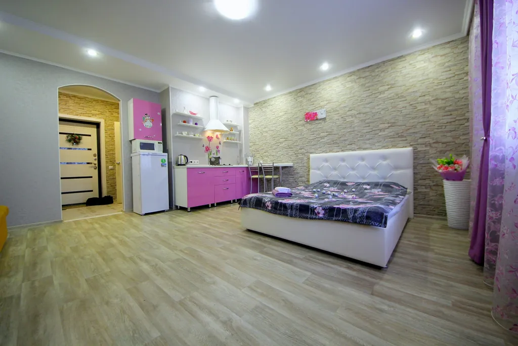 Квартира-студия, район ЖД вокзала, СГУ — аренда посуточно в Саратов