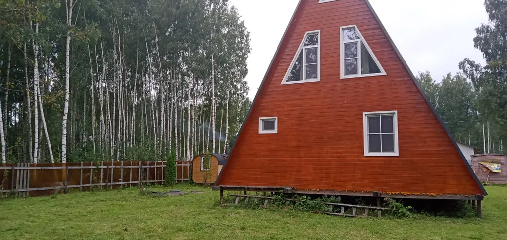 Отдых на природе рядом с рекой и лесом с баней и сибирским чаном