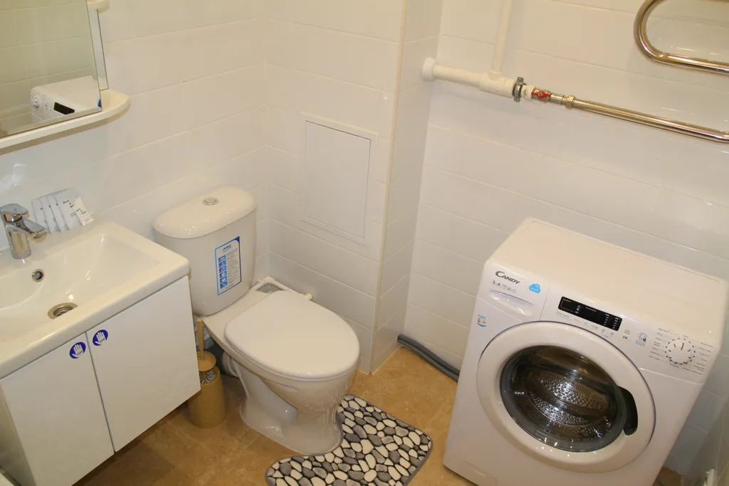 Уютная однокомнатная квартира с просторной лоджией