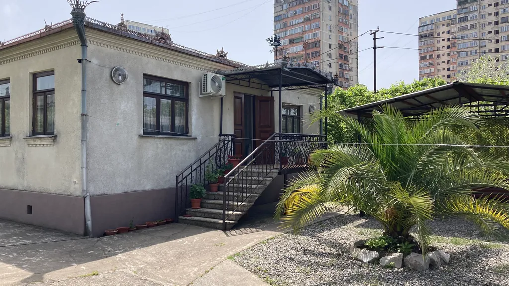 Квартира Уютная комната у моря — Гагра