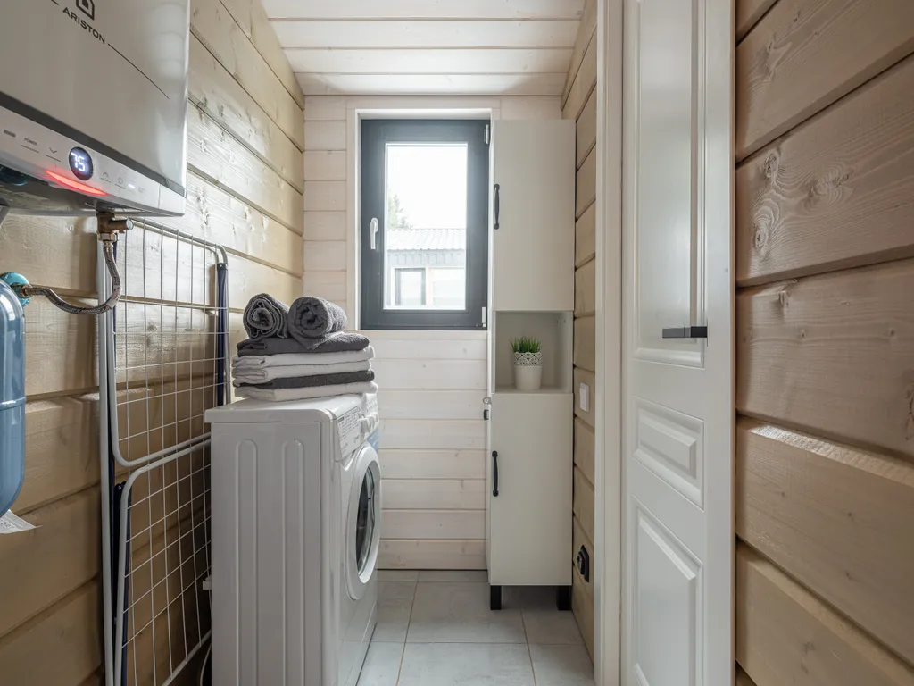 Семейный дом с камином