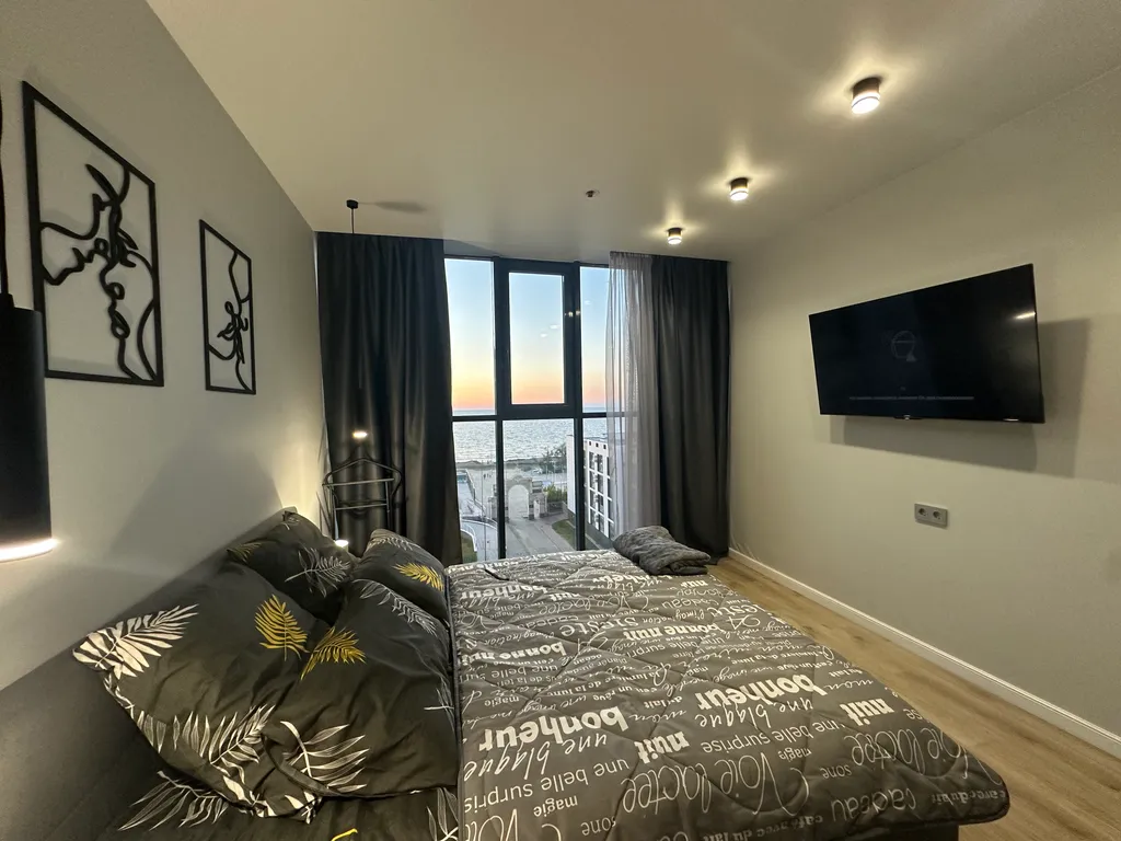 Квартира 3-комнатная Квартира — Анапа