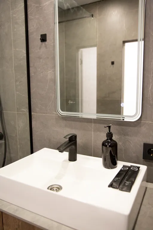 Уютная студия на правом берегу