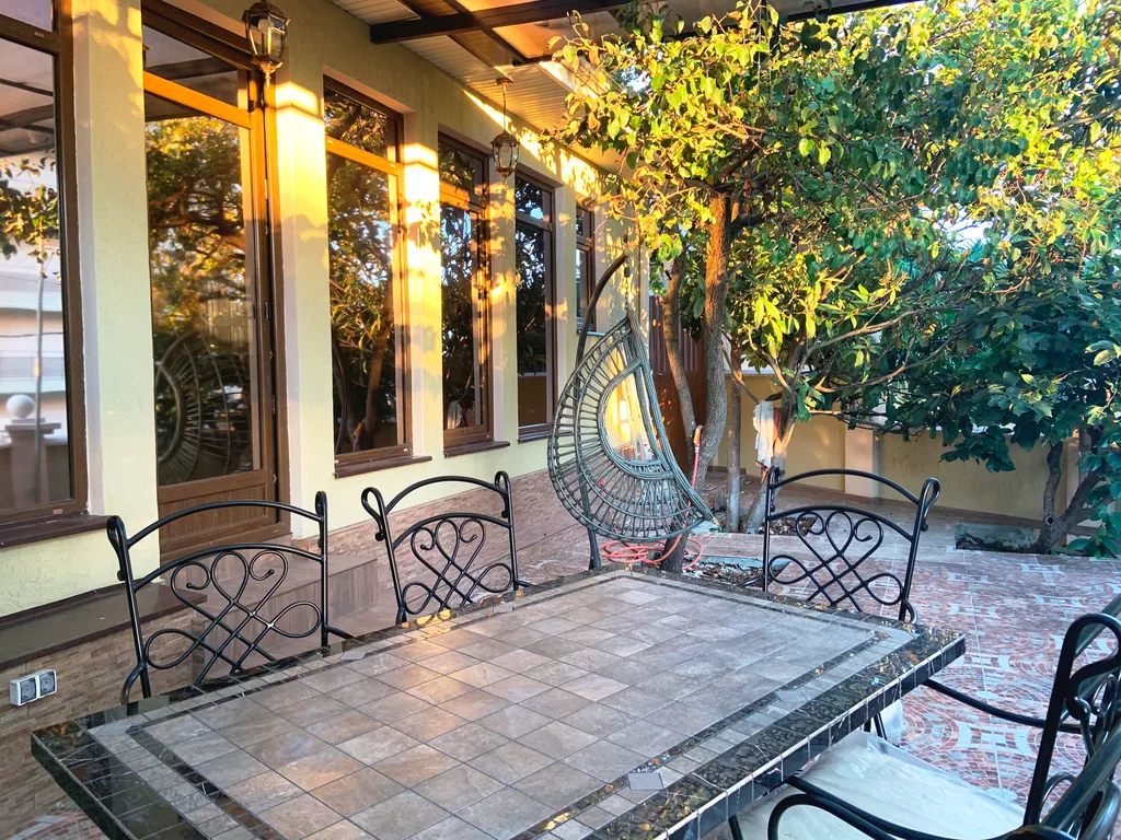 Уютный домик в сердце города в 10 минутах до моря