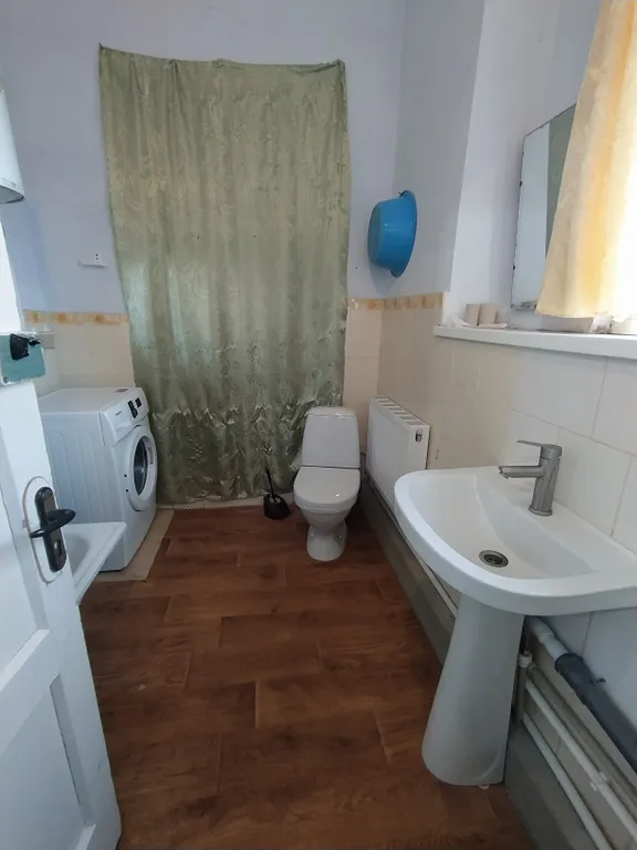 Двухкомнатная квартира с высокими потолками