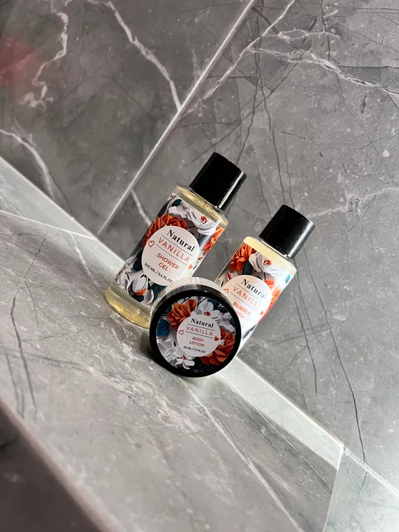 Очаровательная новая чистая квартира