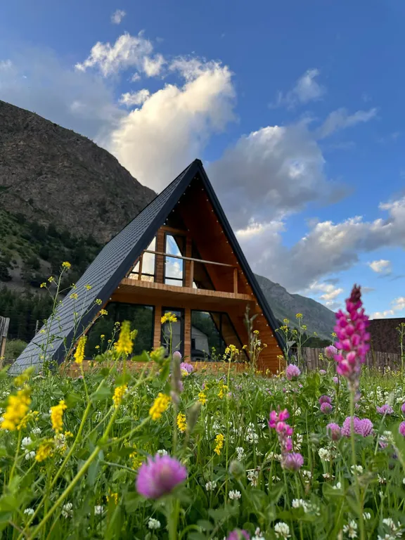 Домик у Эльбруса