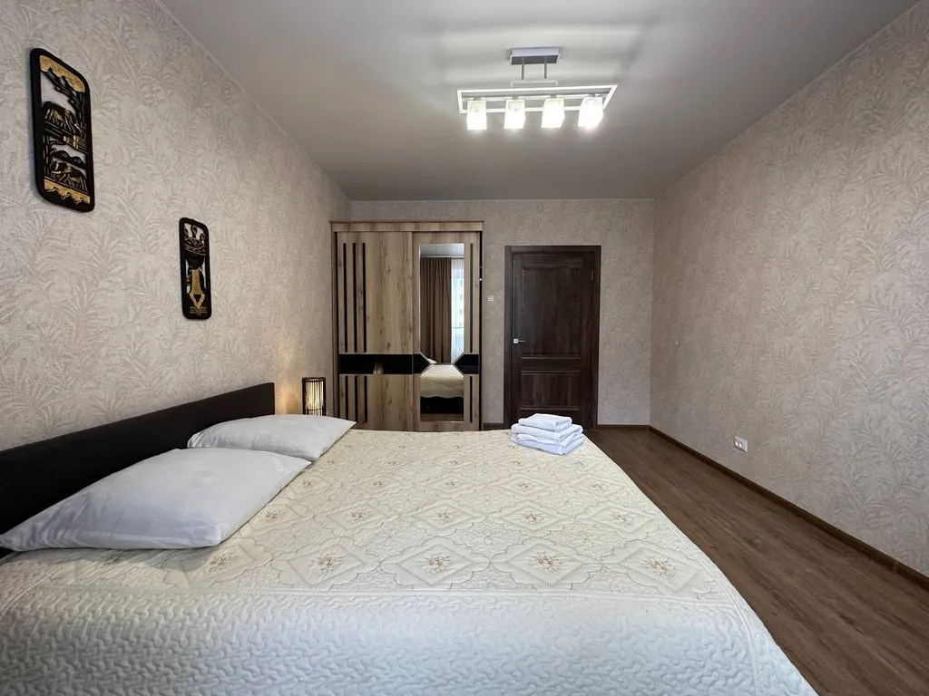 Стильные двухкомнатные апартаменты рядом с новой набережной